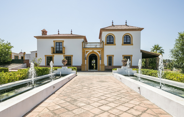 Extensive estates