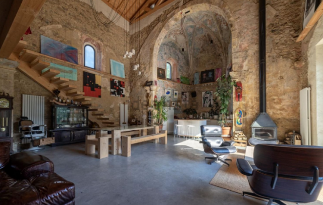 Fotografia propiedad Iglesia reconvertida en un impresionante caserón de lujo