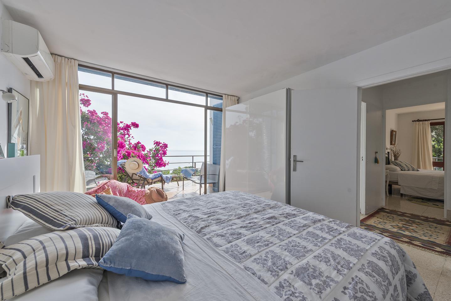 Property image S104