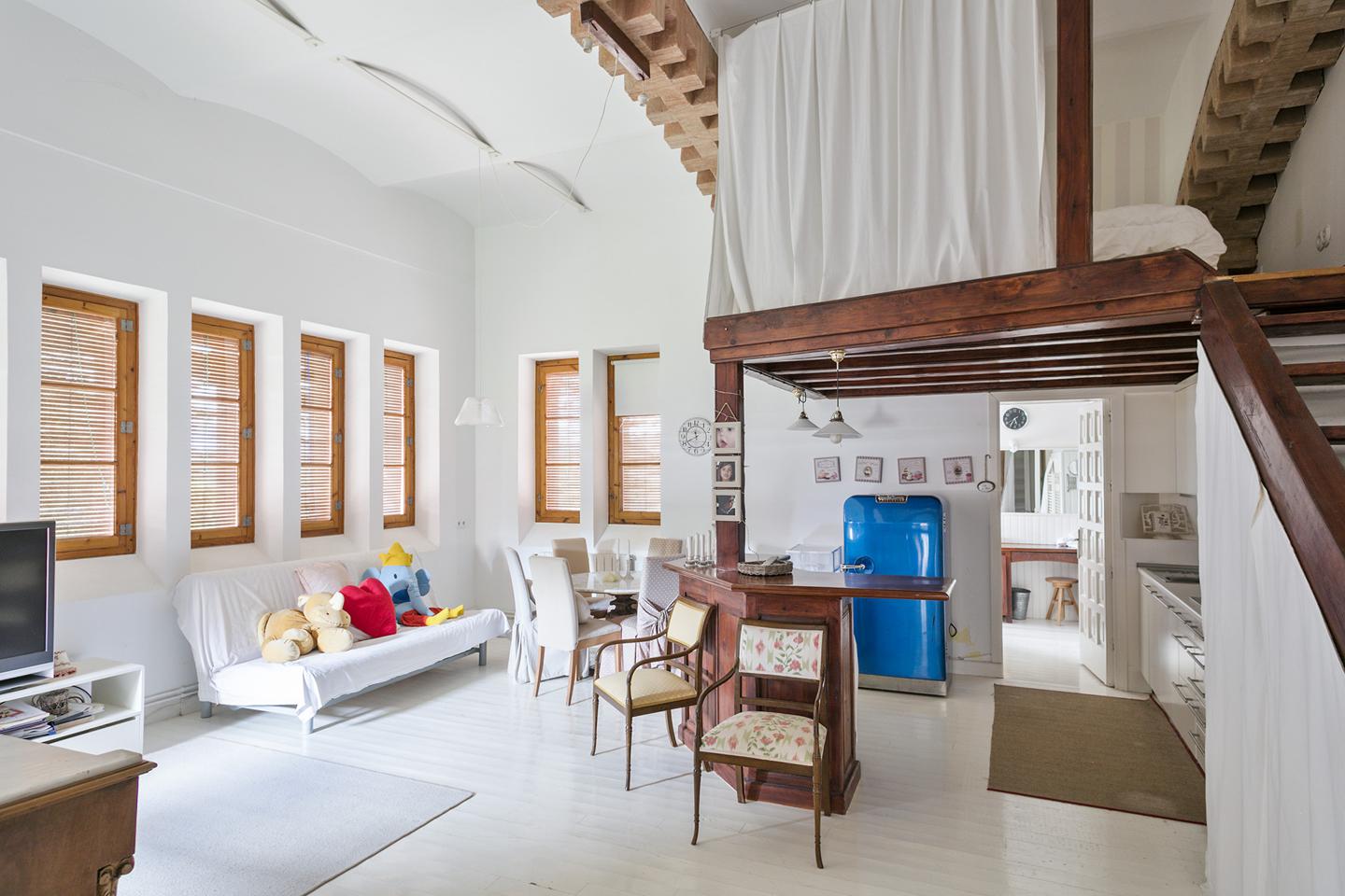 Property image S106