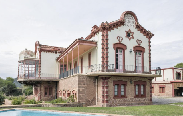 Fotografia propiedad Casa modernista con vistas al macizo de Montserrat