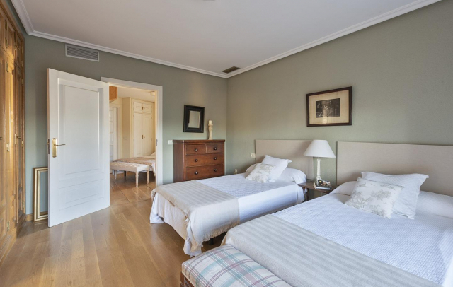 Property image S120