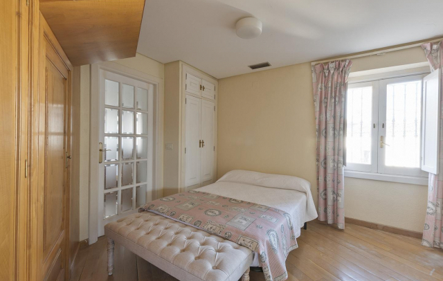 Property image S120