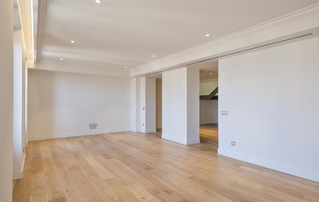 Property image S2