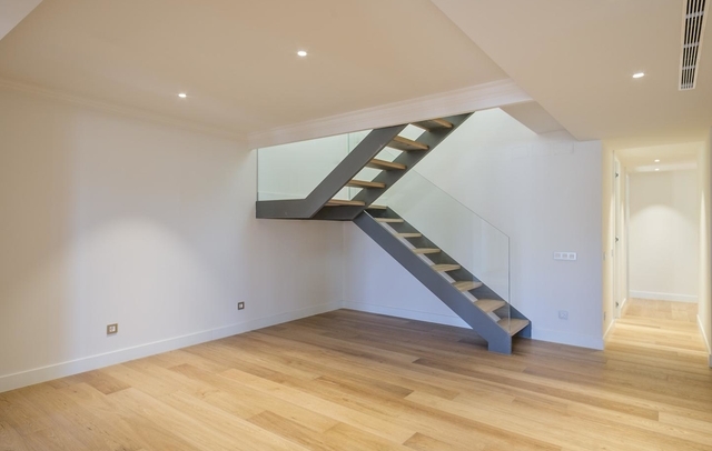 Property image S2