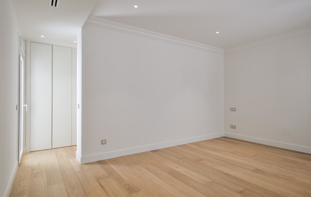Property image S2