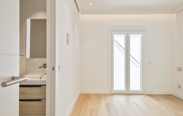 Property image S2