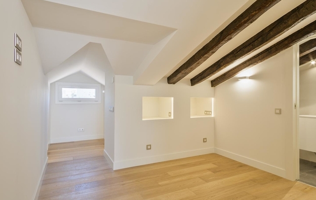 Property image S2